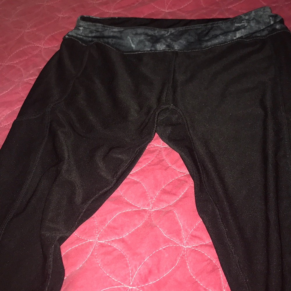 Stretchy leggings
